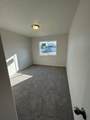 18807 Riverside Ct - Photo 10