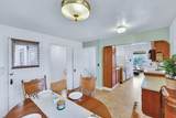 3228 Fairview Ave - Photo 4