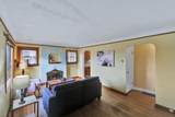 3228 Fairview Ave - Photo 10