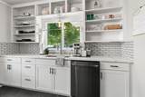 1310 Ash St - Photo 8