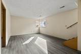 908-908 Calkins Dr - Photo 17