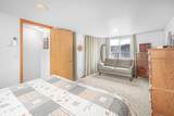 852 Yergens Rd - Photo 16