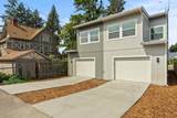 2413 Mission Ave - Photo 33
