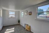 324 Everett Ave - Photo 16