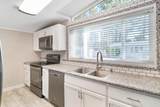 15005 Surrey Ln - Photo 11