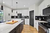 22711 Gateway Ln - Photo 18