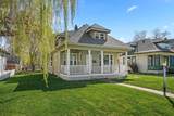 723 Montgomery Ave - Photo 2
