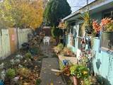 2427 Perry St - Photo 5