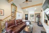 2914 Rockwell Ave - Photo 14