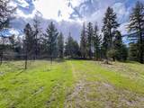 3389 Moore Rd - Photo 31