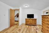 5882 Carey Rd - Photo 22