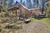 5882 Carey Rd - Photo 31