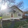 272 Alder St - Photo 2