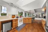 531 12th Ave - Photo 14