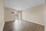 1318 Mallon Ave - Photo 3