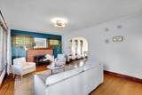 7311 Fairview Ave - Photo 5