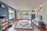 9510 72nd Ave - Photo 4