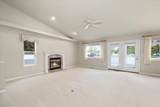 858 Shelley Lake Ln - Photo 12