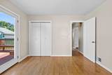 825 37th Ave - Photo 17