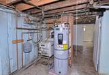 2404 Perry St - Photo 14