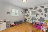 561 Forest Ave - Photo 11