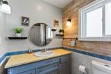 561 Forest Ave - Photo 12
