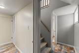 561 Forest Ave - Photo 18
