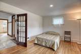 2421 Perry St - Photo 15