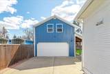 828 33RD Ave - Photo 33