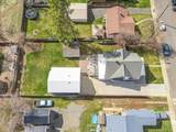 828 33RD Ave - Photo 40