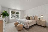 5121 Frederick Ave - Photo 14