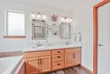 18709 11th Ave - Photo 14