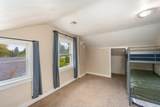 2818 33rd Ave - Photo 18