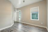 1123 Illinois Ave - Photo 15