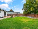 17604 Addison St - Photo 21