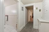 920 York Ave - Photo 15