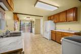 2424 Mission Ave - Photo 4