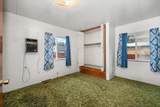 2424 Mission Ave - Photo 7