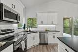 826 Thomas Ln - Photo 15