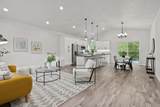 826 Thomas Ln - Photo 4