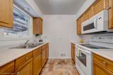 2203 Marshall Ave - Photo 9