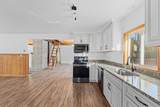 212 Danforth Rd - Photo 5