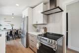 1422 9TH Ave - Photo 15