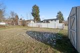 305 Holladay Dr - Photo 20