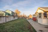 716 8th St - Photo 37
