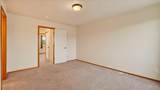 3208-3210 Meadow Gle Meadow Glen Ln - Photo 18