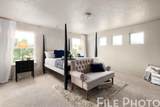 18320 Michielli Ave - Photo 16
