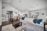 1824 Ridgetop Dr - Photo 3