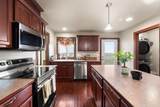 713 Golden Hills Dr - Photo 17