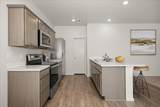 918 L St - Photo 8